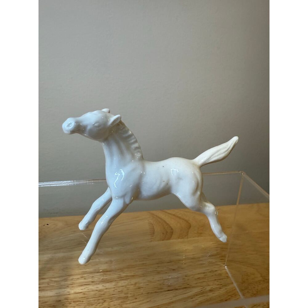 Vintage White Colt Horse Pony Foal Porcelain Figurine